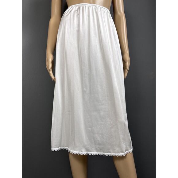 Vintage Warner’s Perfect Measure Half Slip Size Medium White Nylon 55300 - Picture 2 of 6